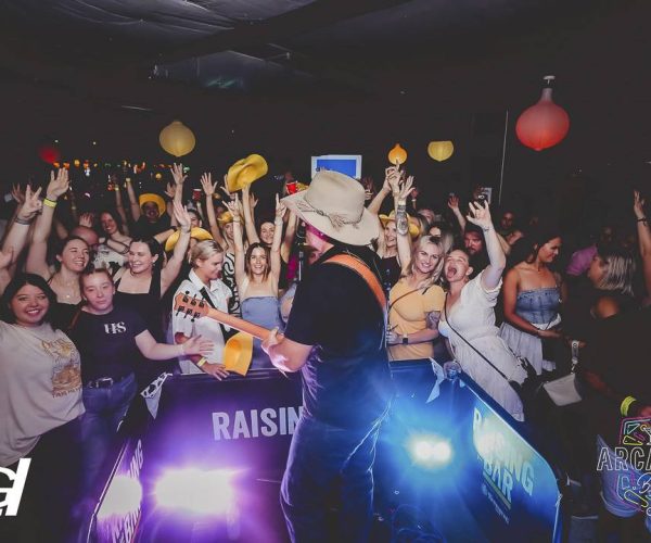 arcadia-bar-mackay-whitsunday-party-bus-9